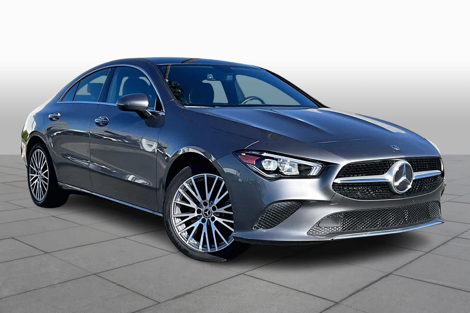 2022 Mercedes Benz CLA 250 photo 2