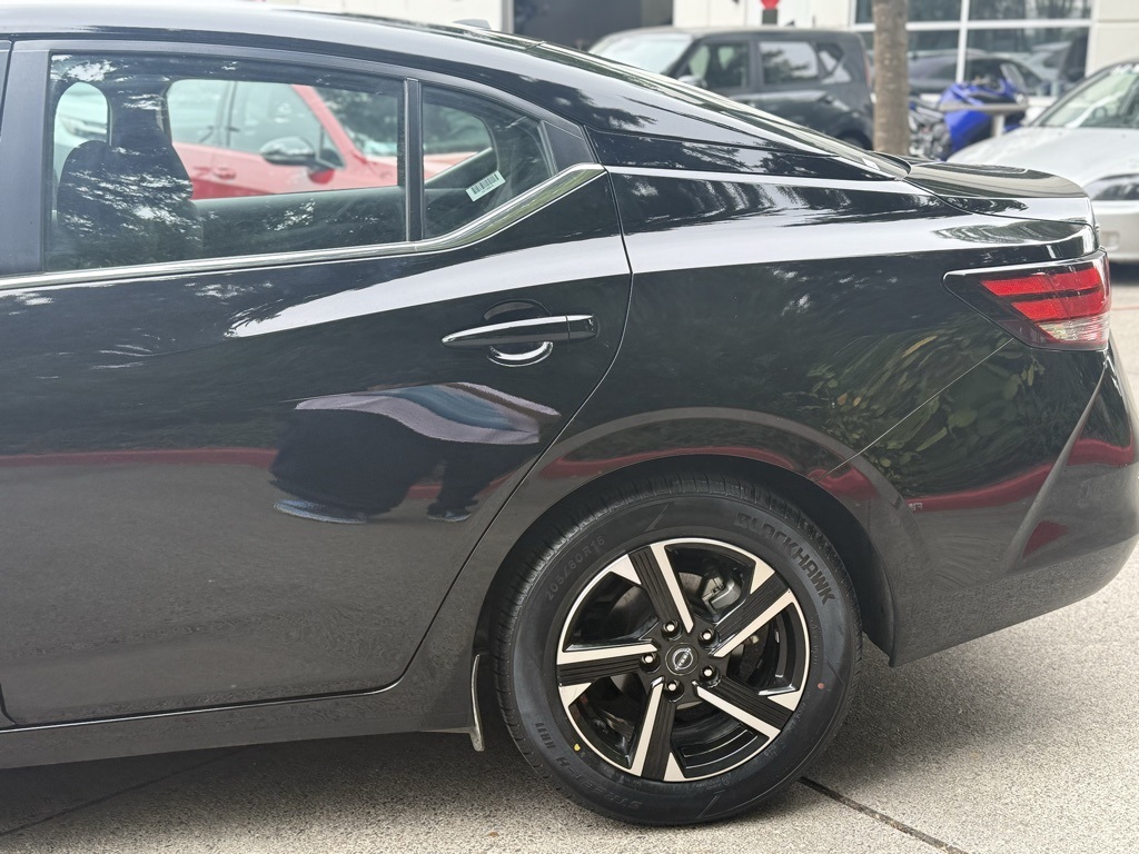 2024 Nissan Sentra SV photo 6