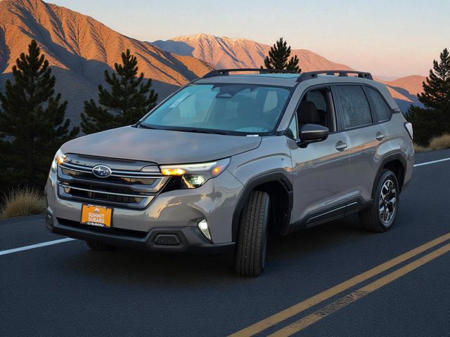 2025 Subaru Forester Premium photo 4