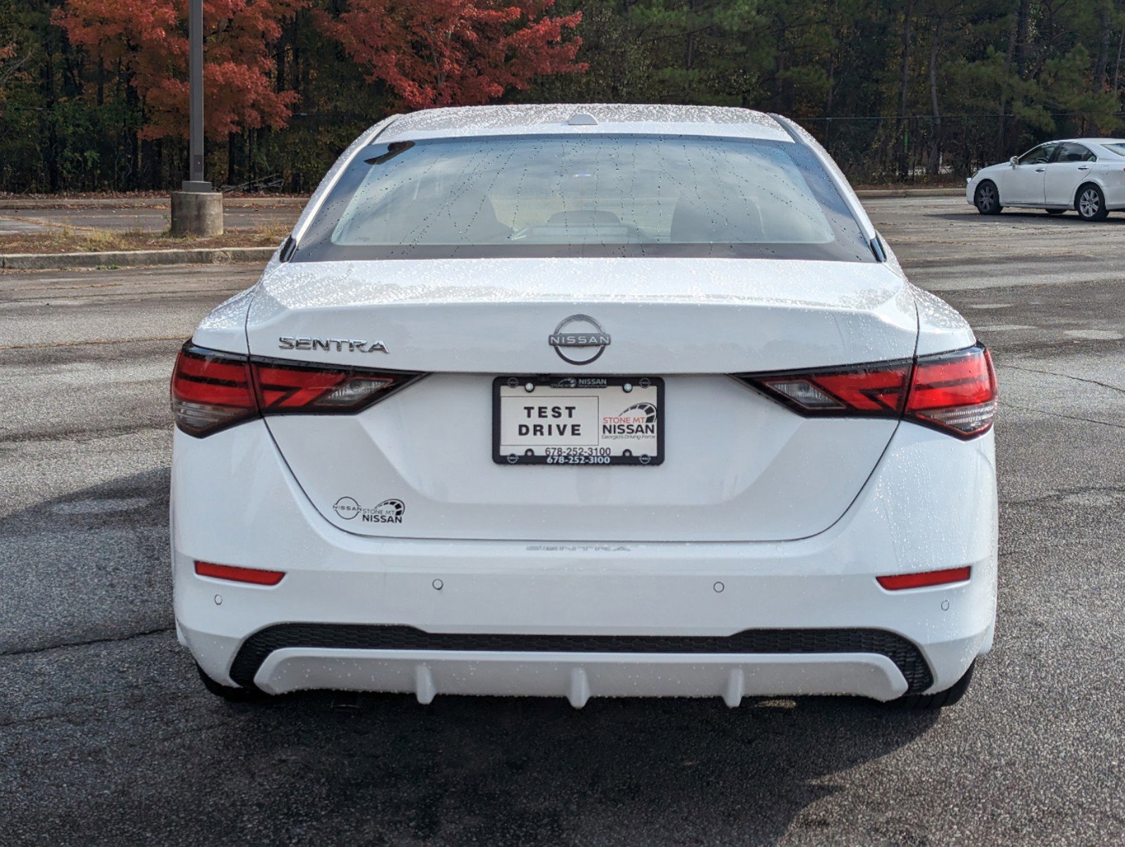 2025 Nissan Sentra SV photo 4