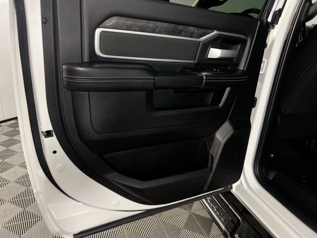 2024 Ram 2500 Big Horn photo 22