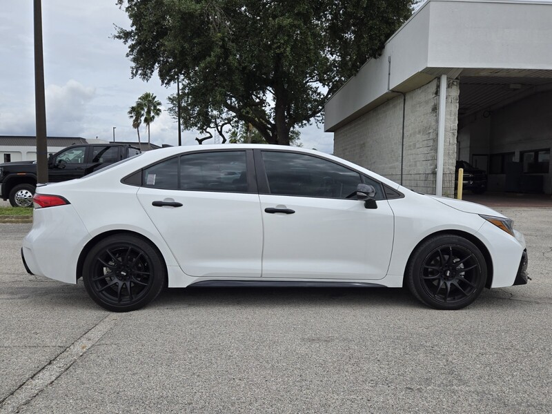 2021 Toyota Corolla SE photo 6