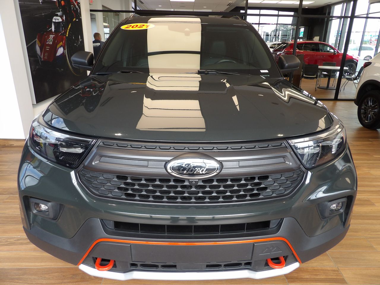 2022 Ford Explorer Timberline photo 2