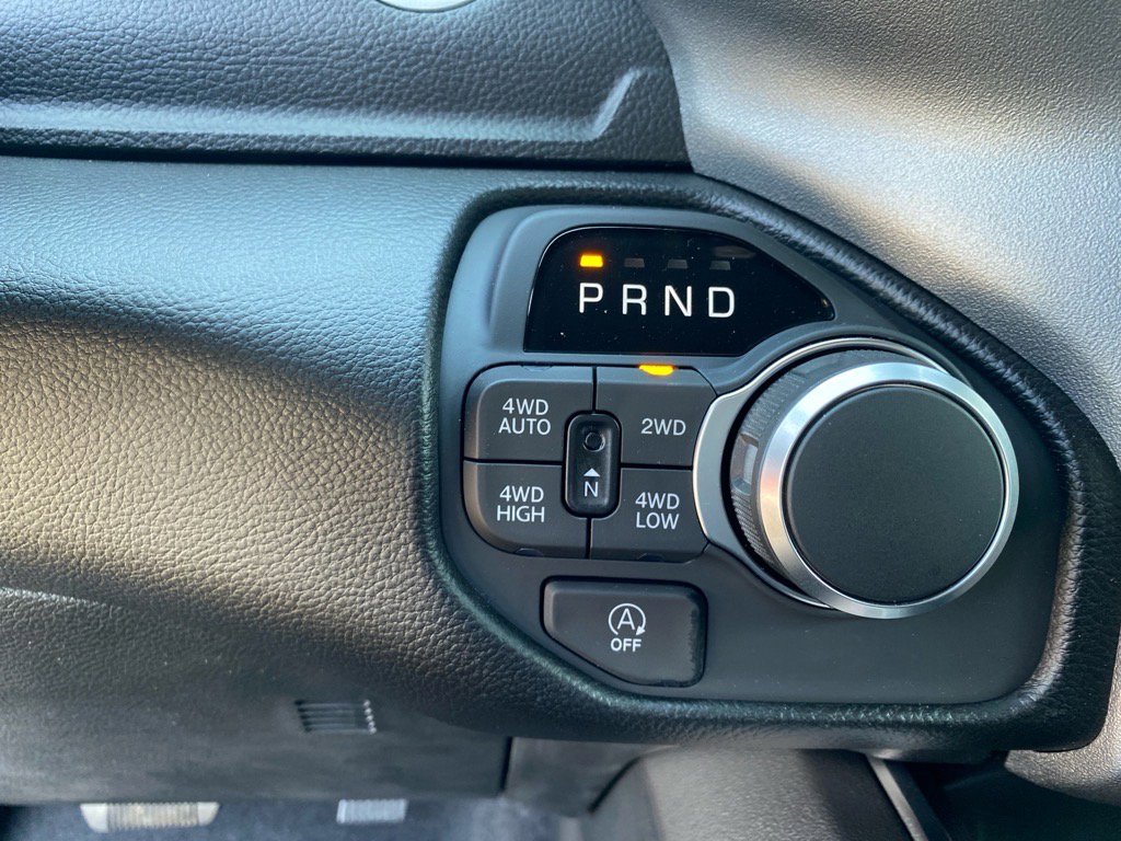 2025 Ram 1500 Big Horn photo 8