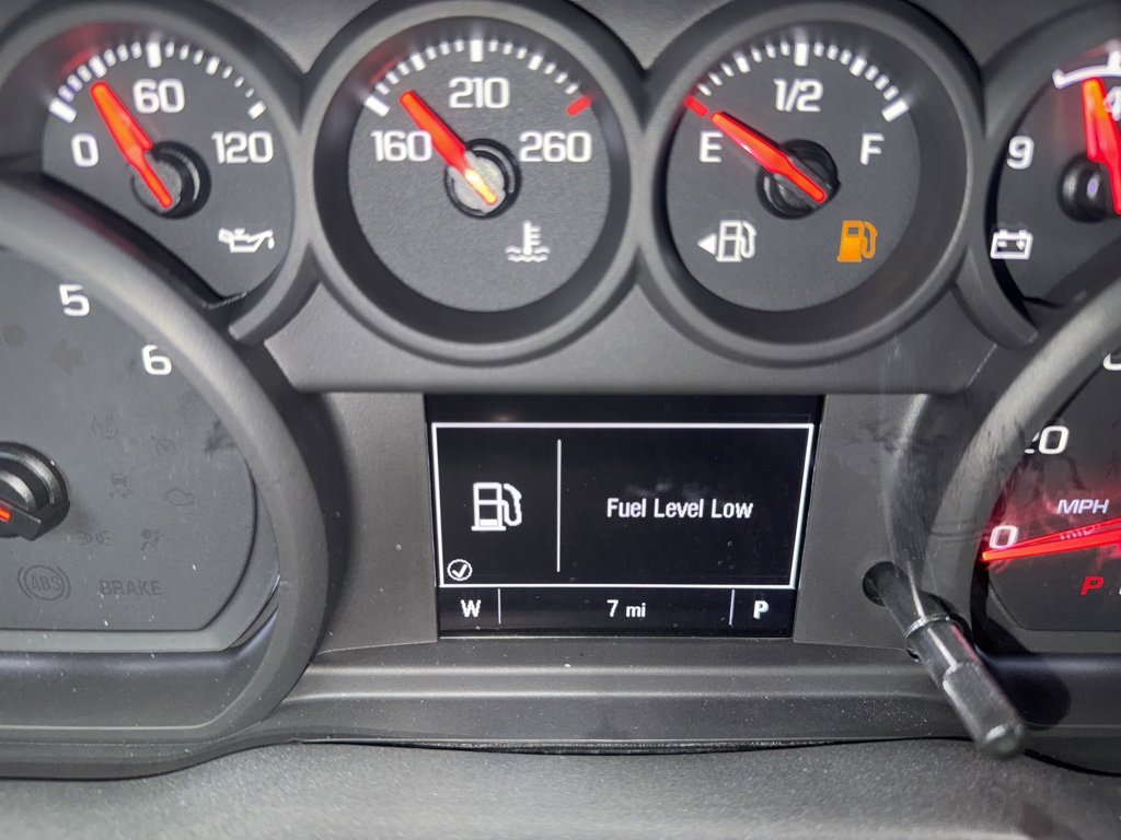2025 Chevrolet Silverado 1500 photo 3