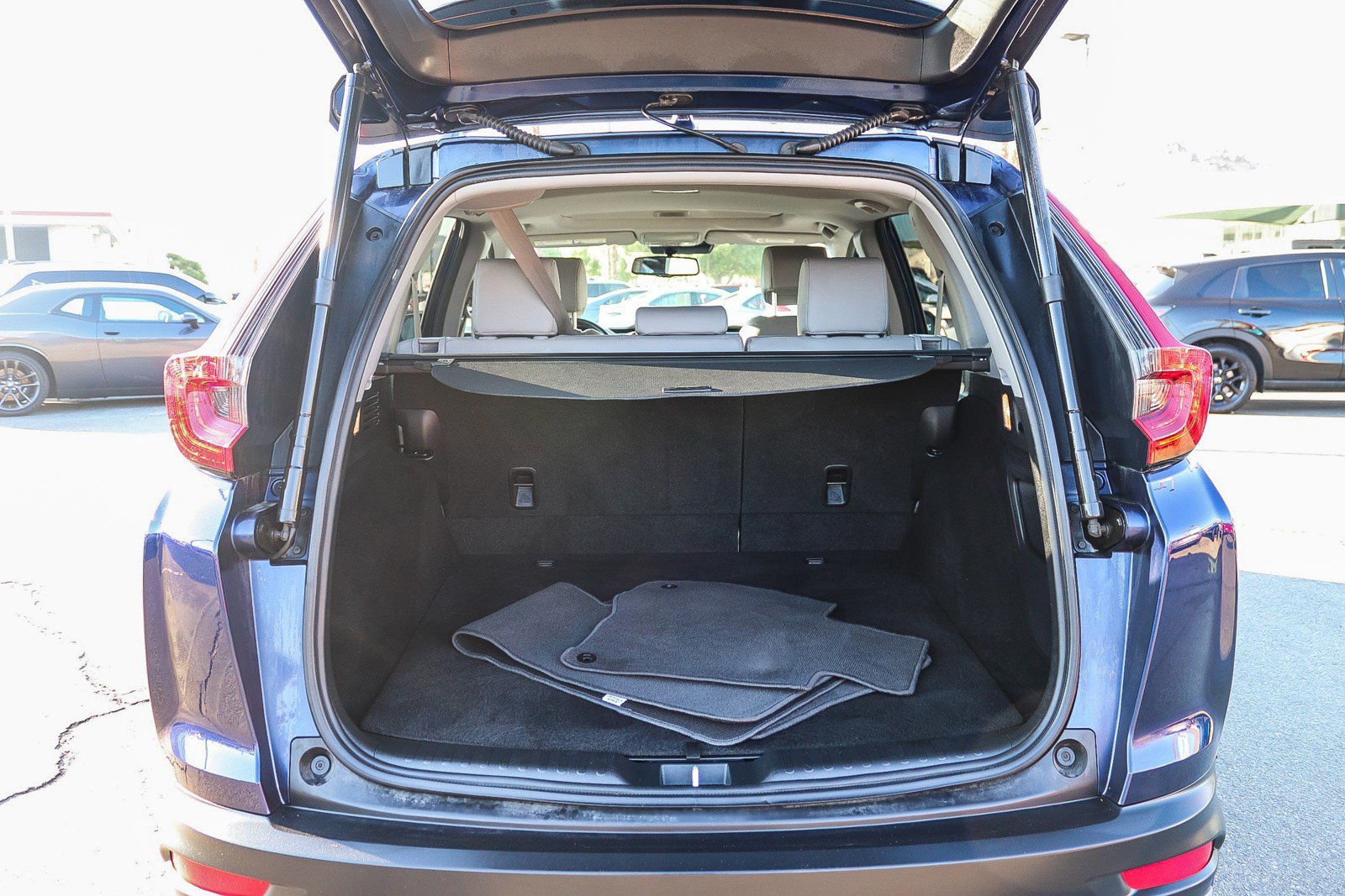 2022 Honda CR-V Hybrid EX-L photo 9