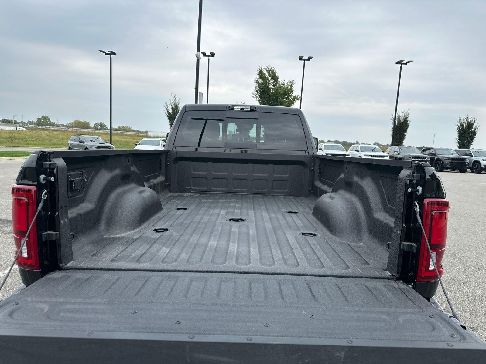 2026 Ram 3500 Laramie photo 4