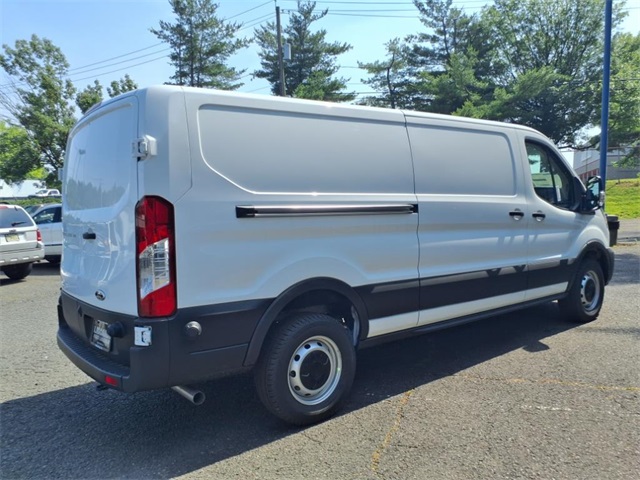 2025 Ford Transit photo 4