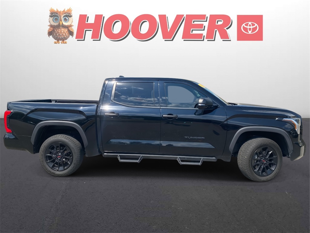 2022 Toyota Tundra SR5 photo 2