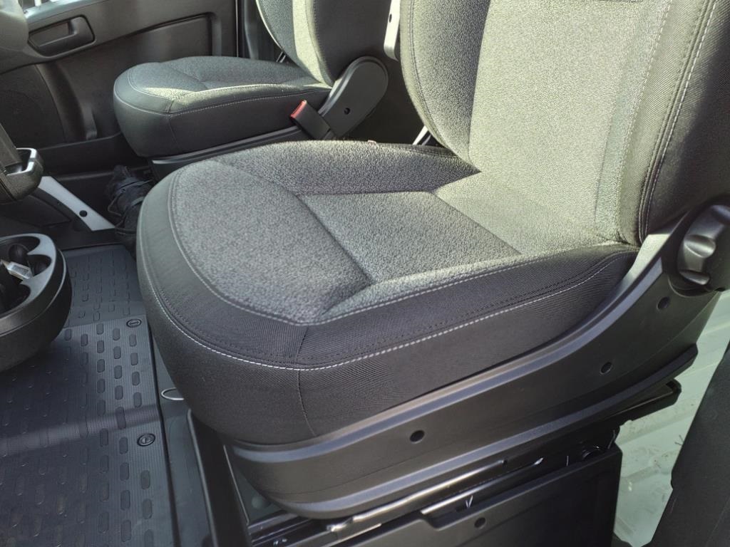 2025 Ram ProMaster 2500 photo 8