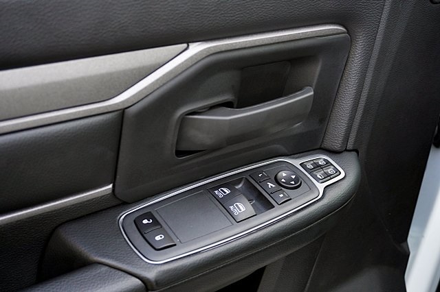 New 2024 Bright White Clear-Coat Exterior Paint RAM Tradesman image 24