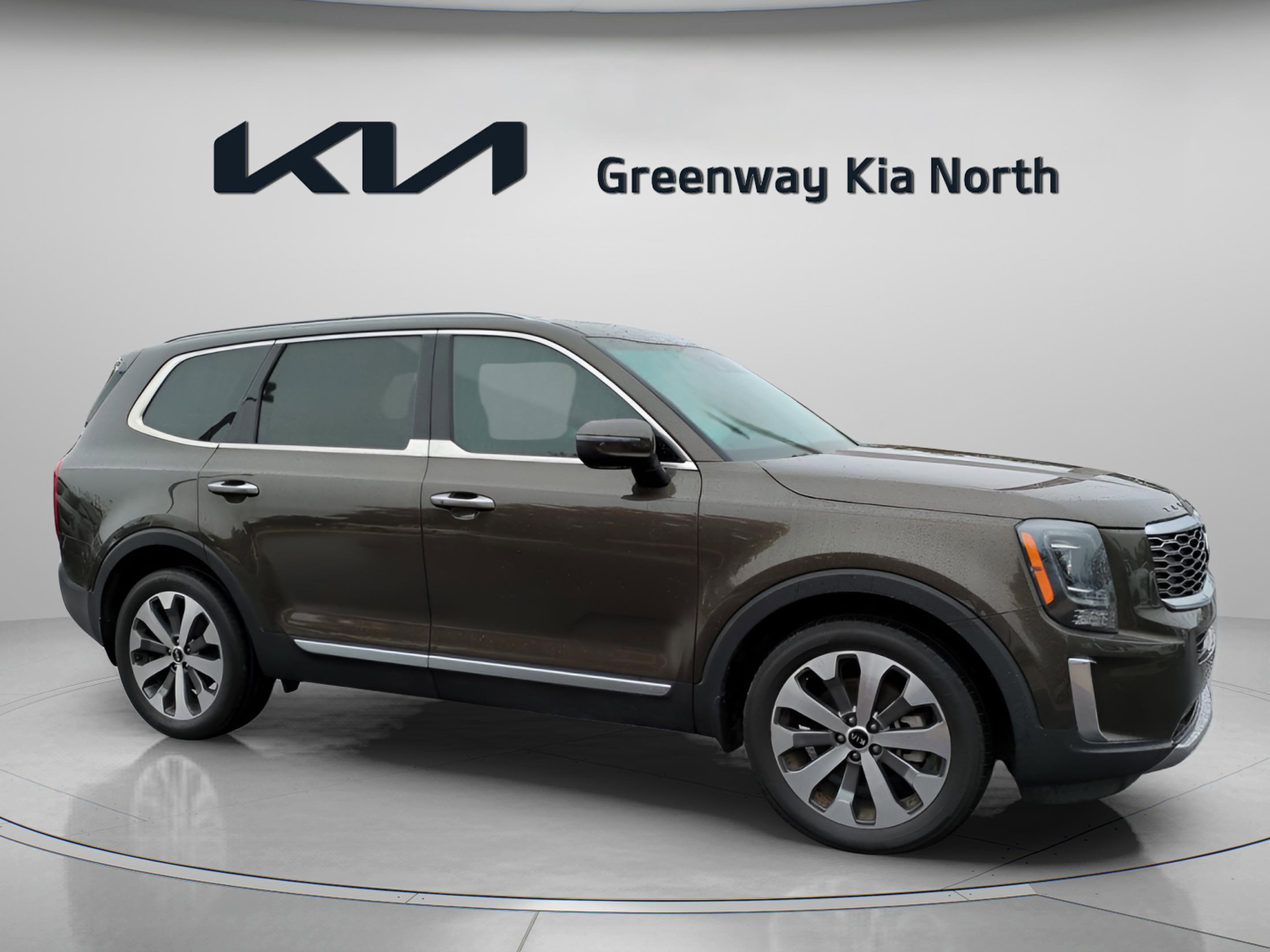 2020 Kia Telluride S's photo