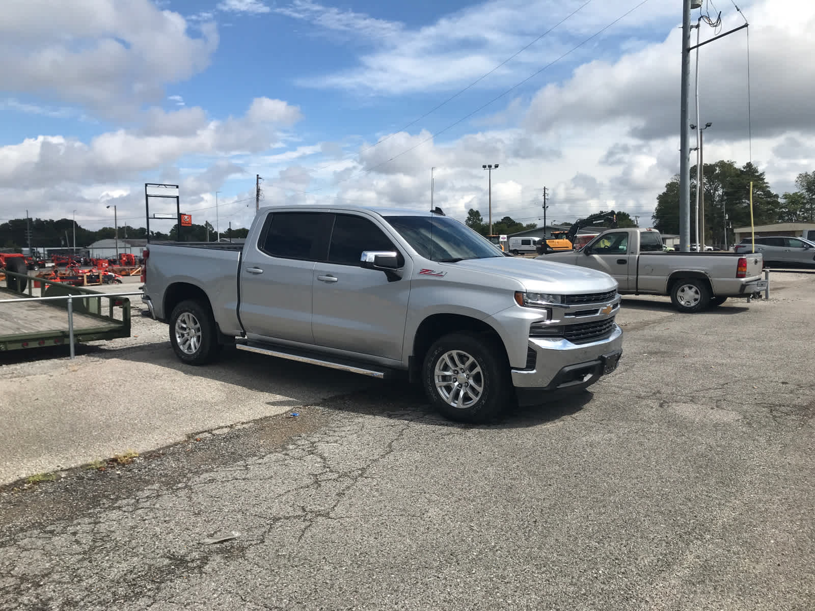2022 Chevrolet Silverado 1500 LT photo 4