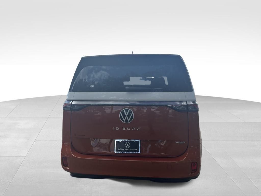 2025 Volkswagen ID. Buzz Pro Plus photo 4