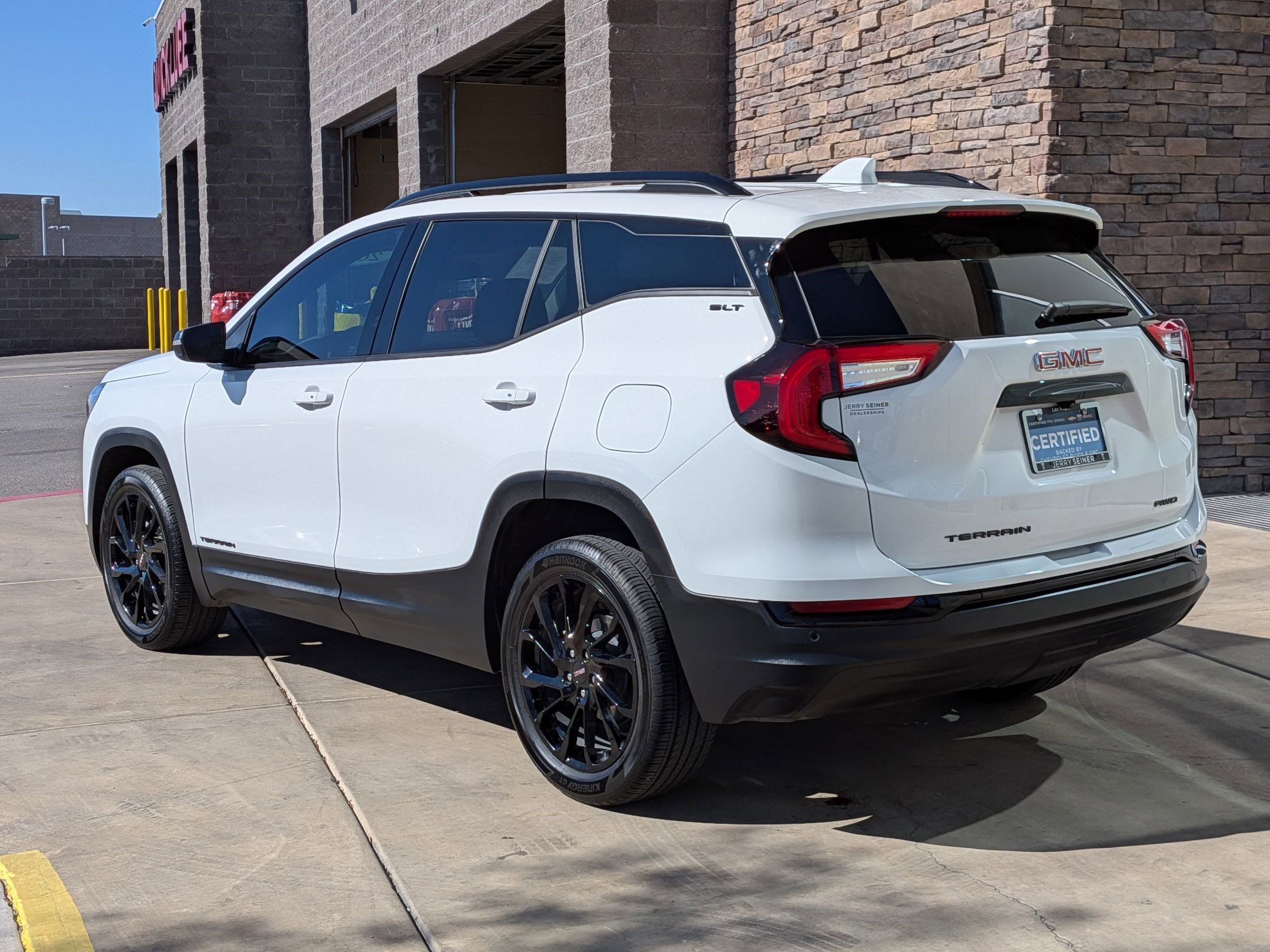2023 Gmc Terrain SLT photo 3