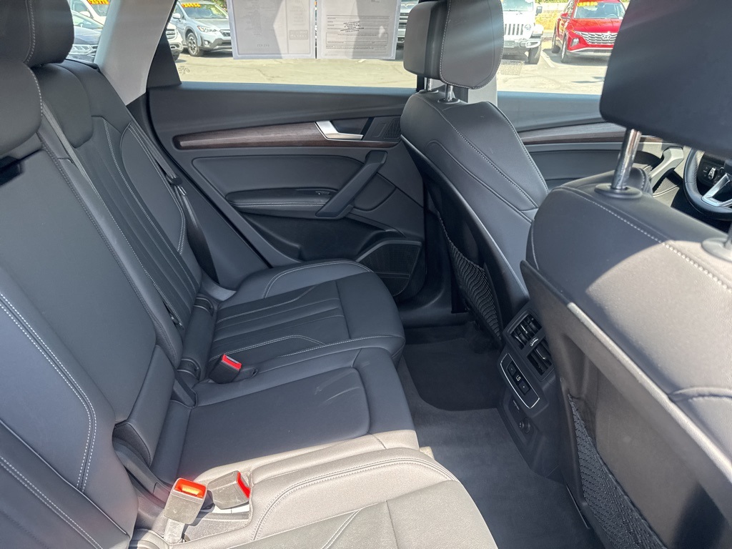 2024 Audi Q5 45 S line Premium photo 10