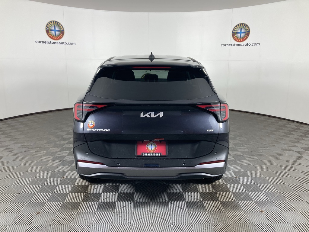 2026 Kia Sportage LX photo 8