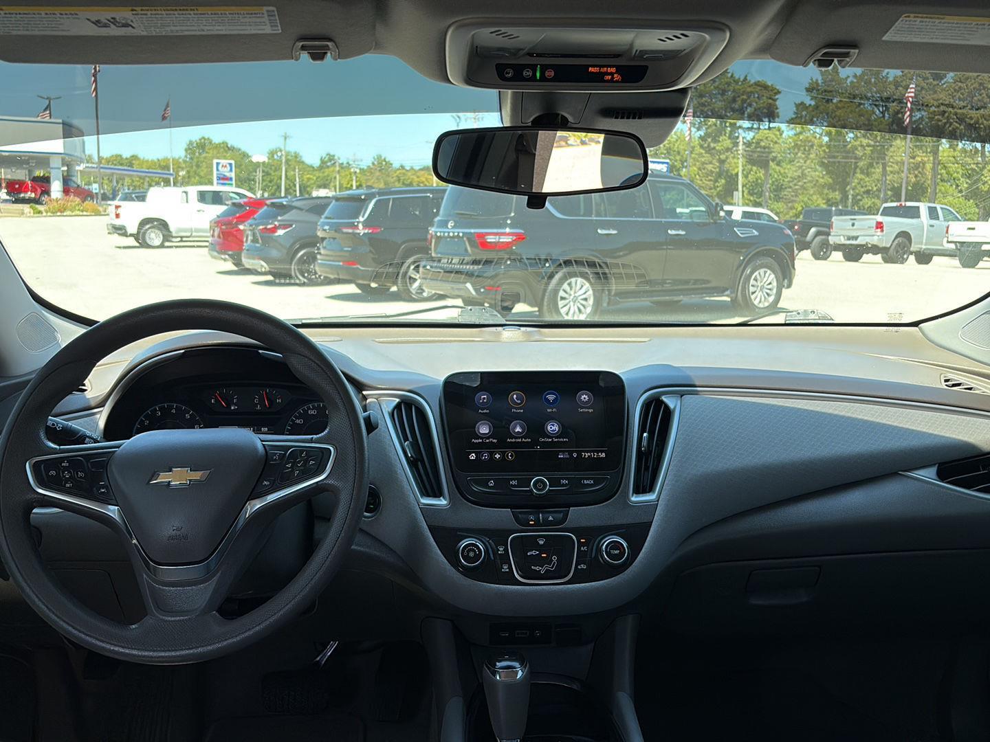 2020 Chevrolet Malibu LS photo 4