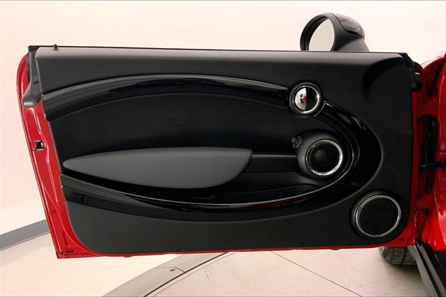 2010 Mini Cooper S photo 22