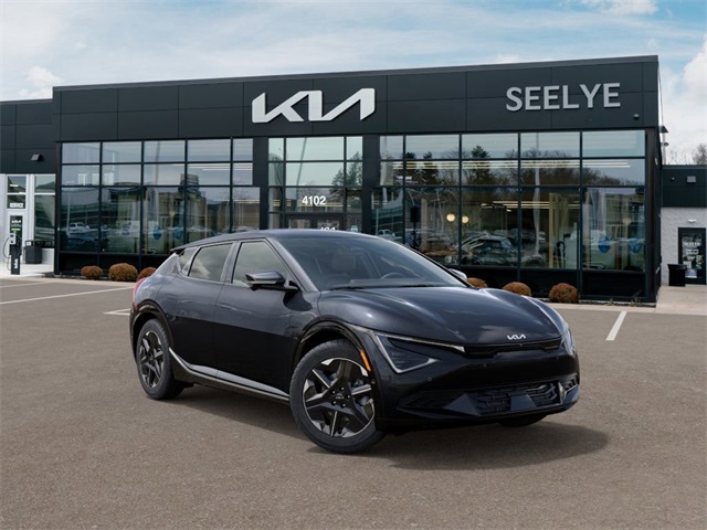 2025 Kia EV6 Wind photo 6