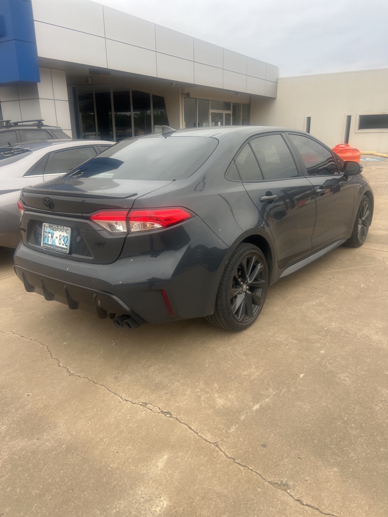 2024 Toyota Corolla SE photo 3