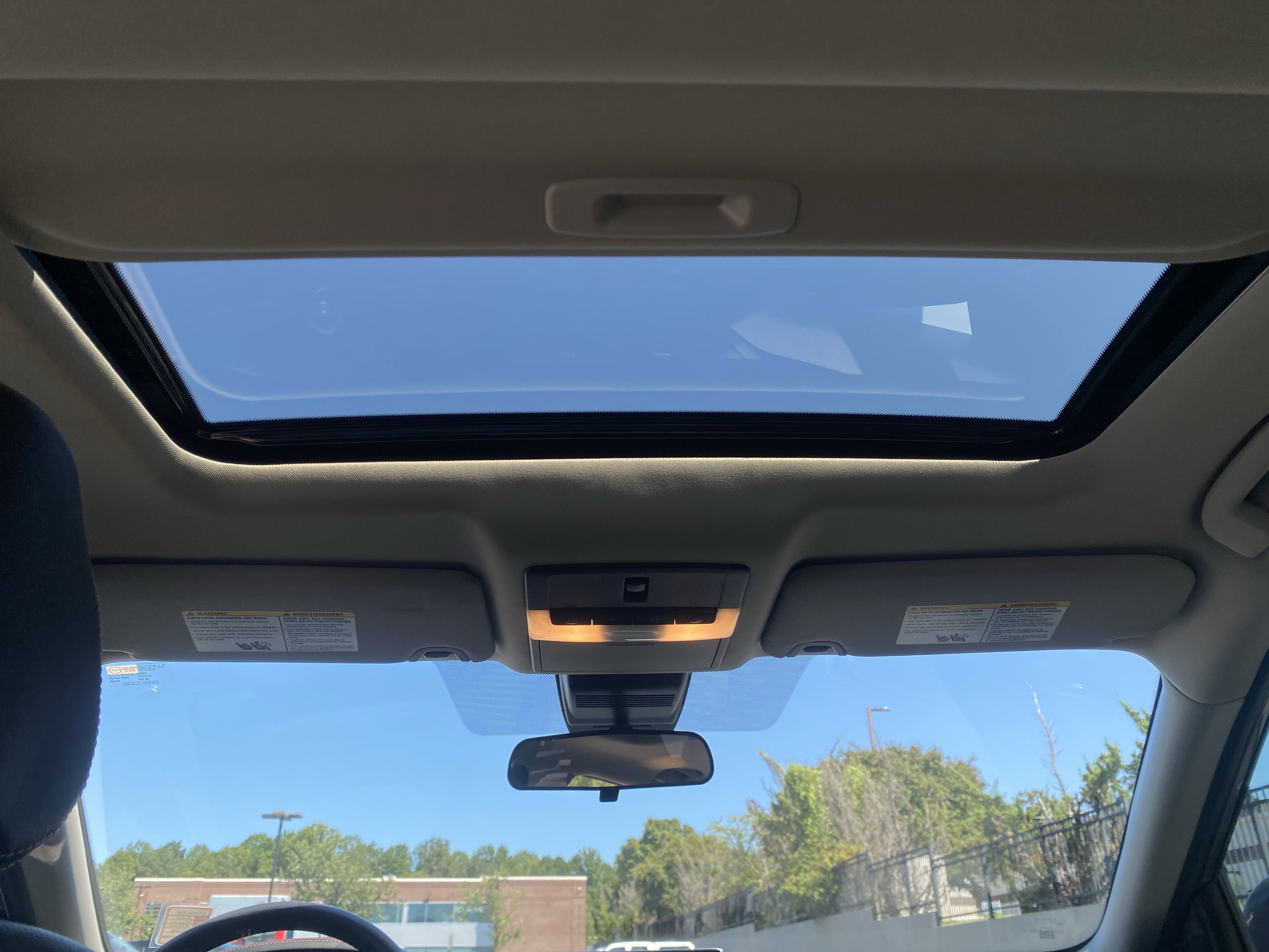 2021 Nissan Altima 2.5 SR photo 17