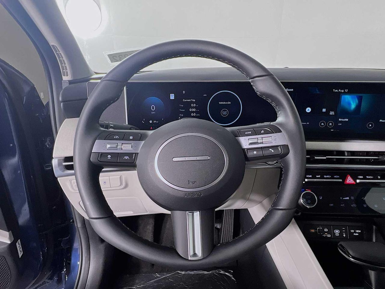 2025 Hyundai Tucson SEL Convenience photo 7