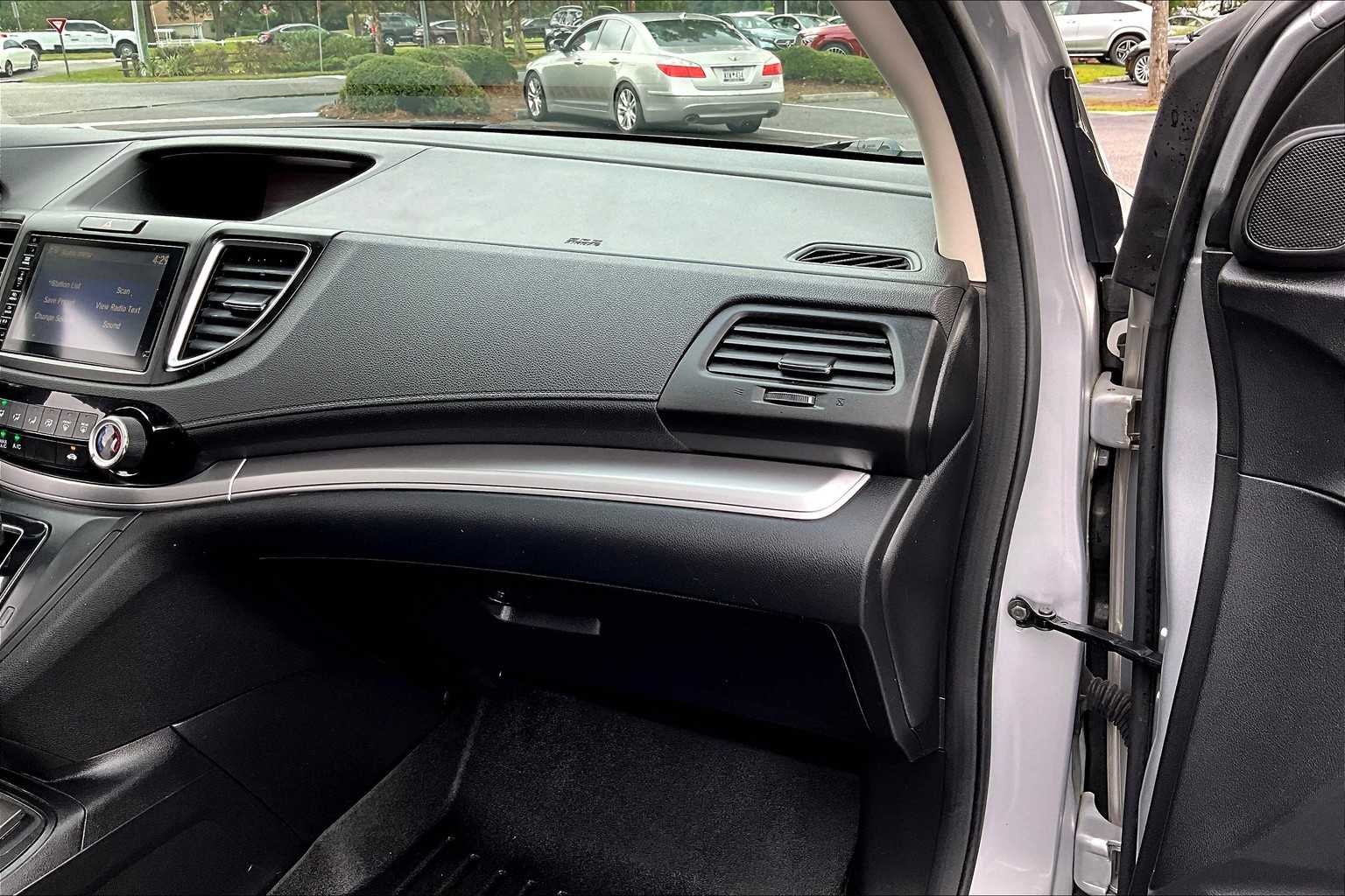 2015 Honda CR-V EX photo 18