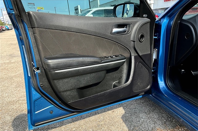 2023 Dodge Charger SXT photo 20