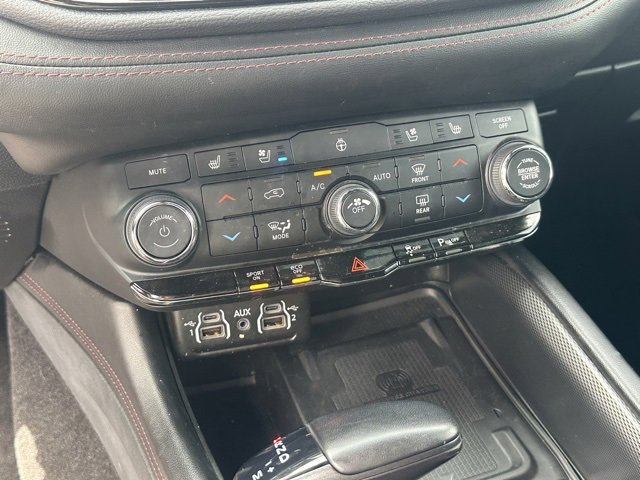 2022 Dodge Durango R/T photo 31
