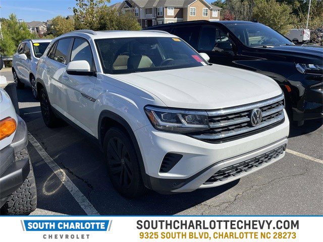 2022 Volkswagen Atlas Cross Sport SE w/Tech