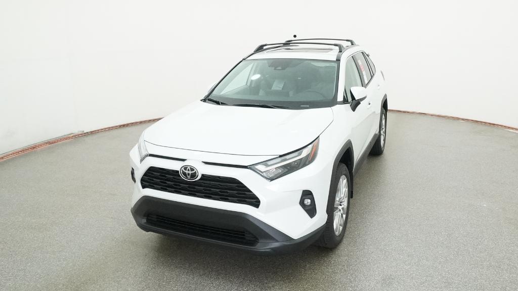 2025 Toyota RAV4 XLE Premium photo 5