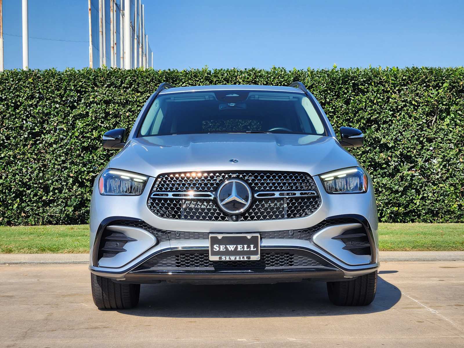2024 Mercedes Benz GLE 350 4MATIC photo 2