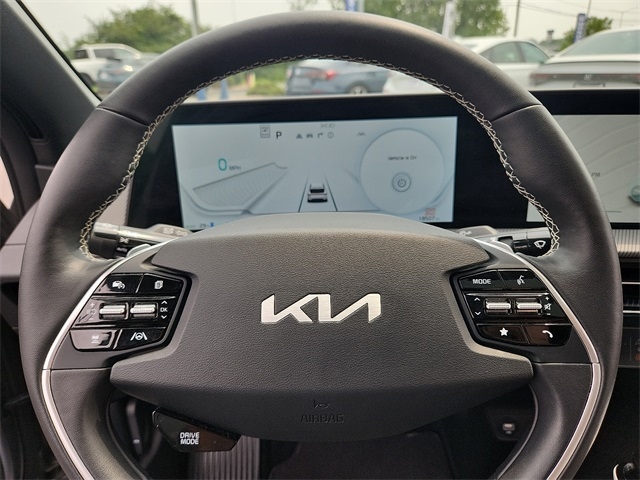 2023 Kia EV6 GT-Line photo 12