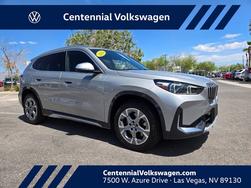 2024 BMW X1 28i's photo