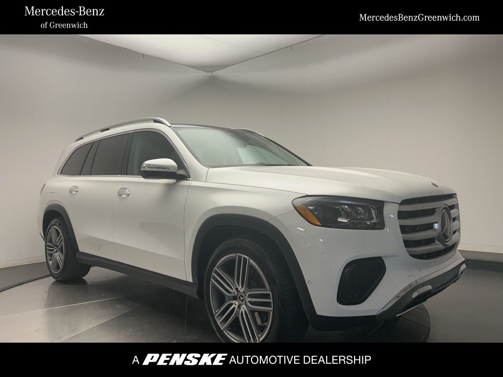 2026 Mercedes-Benz GLS Base's photo