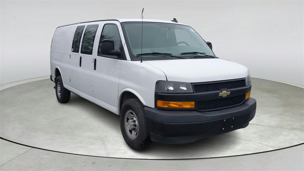 2019 Chevrolet Express Cargo Work Van's photo