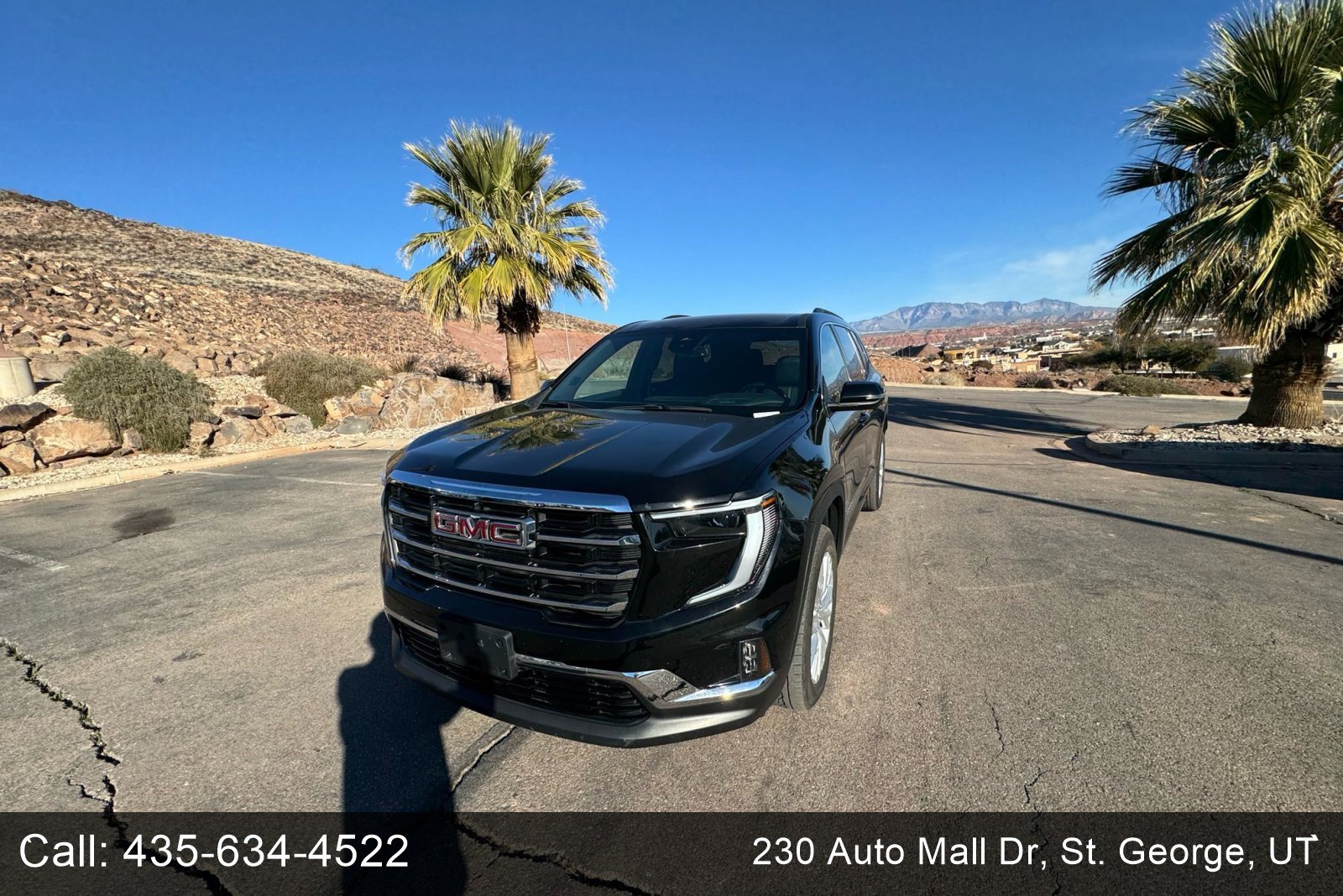 2024 GMC Acadia Elevation's photo