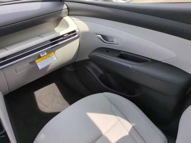 2025 Hyundai Tucson SEL Convenience photo 17