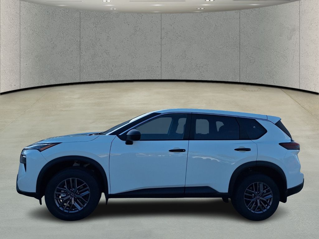 2026 Nissan Rogue S photo 2