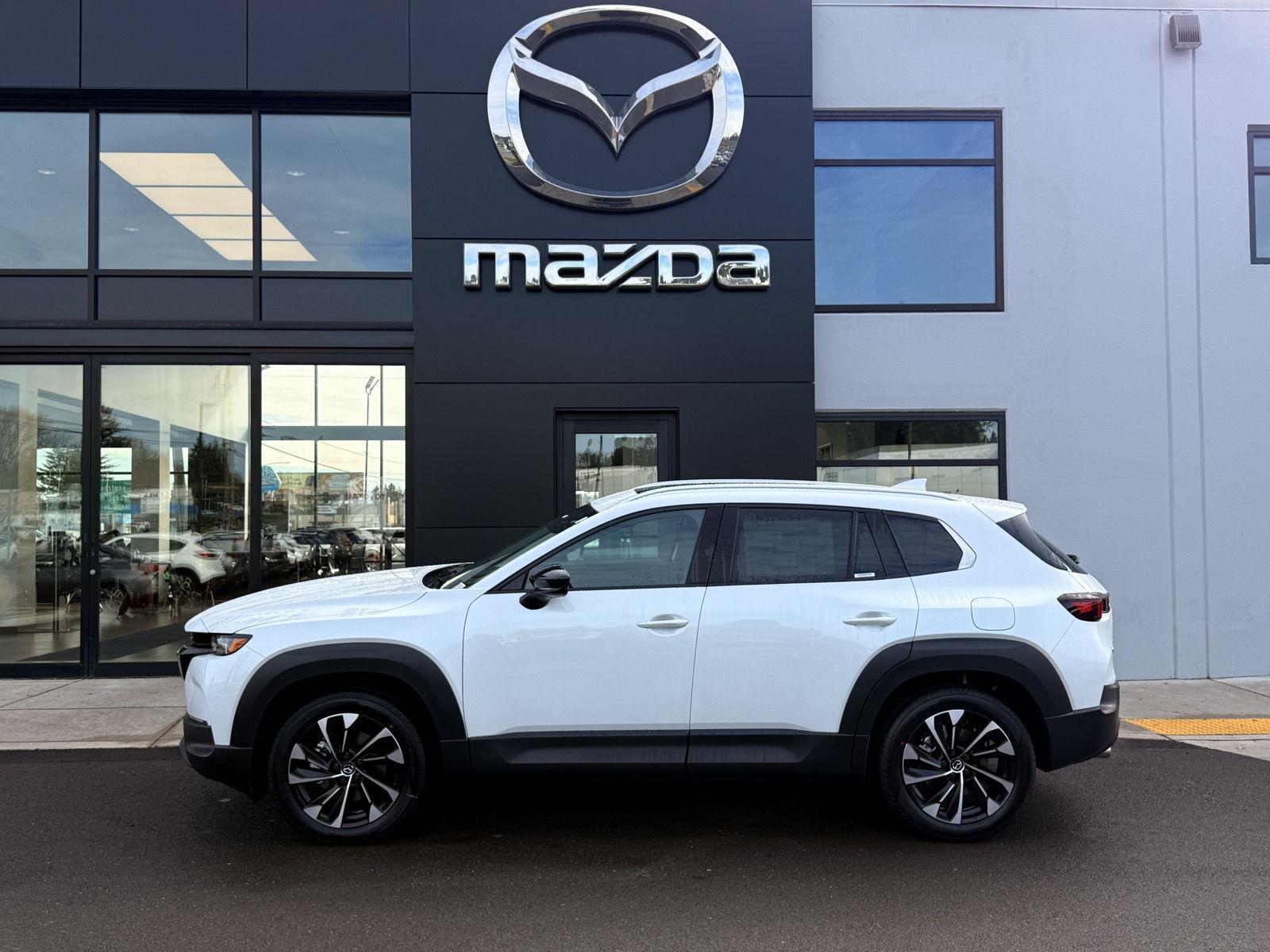 2026 Mazda CX-50 Premium Plus's photo