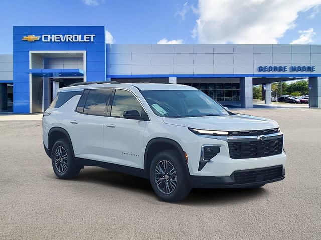 2026 Chevrolet Traverse LT's photo