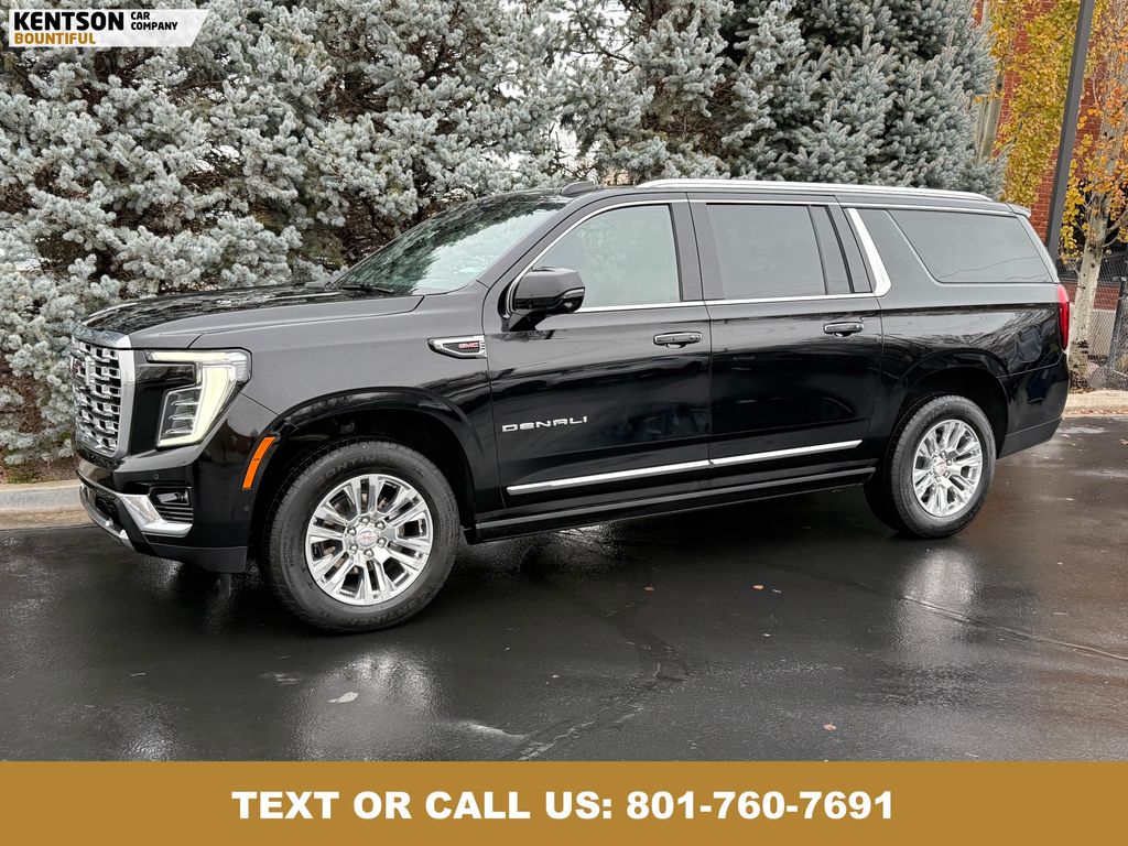 2025 GMC Yukon XL Denali's photo