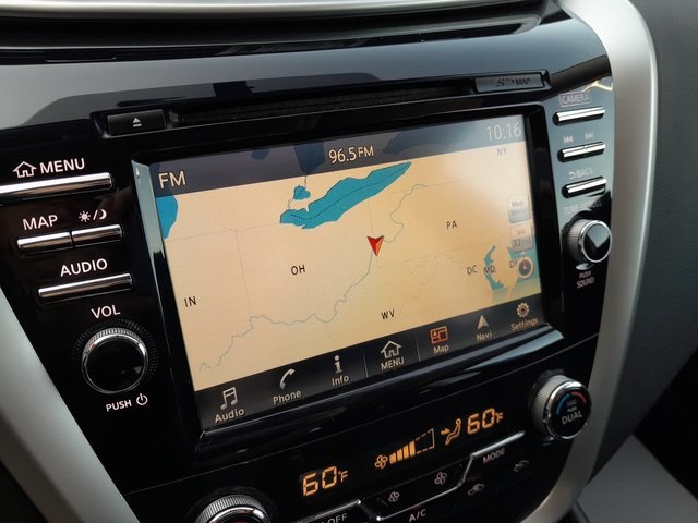 Used 2017 Nissan Murano SL with VIN 5N1AZ2MH6HN174154 for sale in Triadelphia, WV
