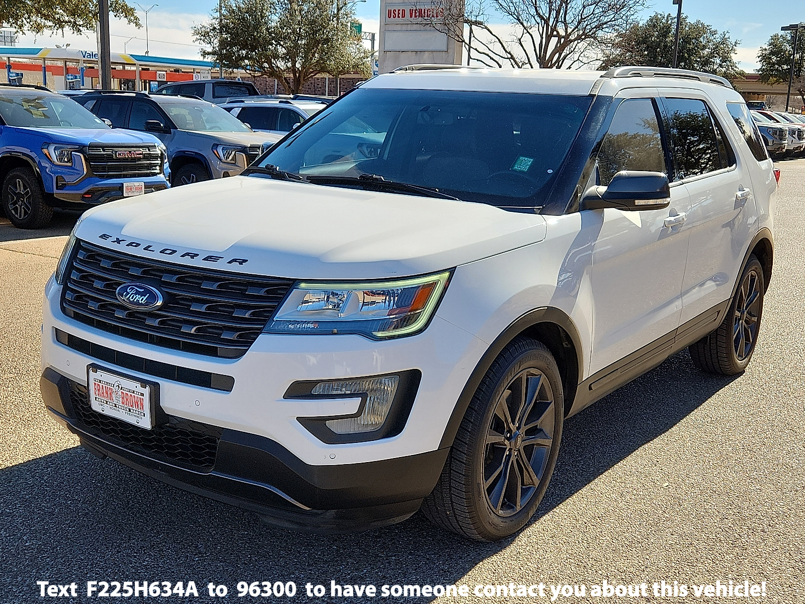 2017 Ford Explorer XLT's photo