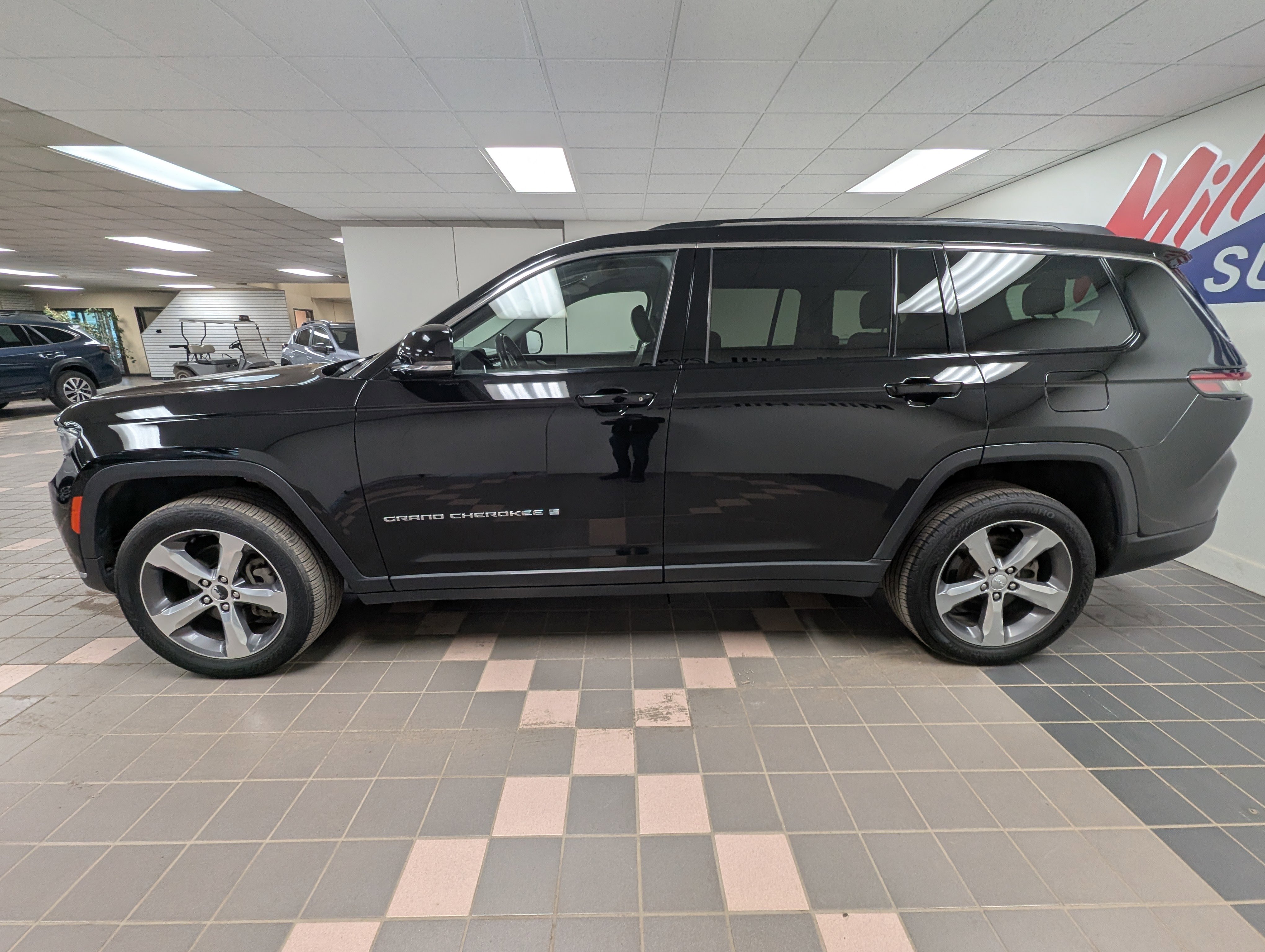Used 2021 Jeep Grand Cherokee L Limited with VIN 1C4RJKBG0M8162891 for sale in Hermantown, Minnesota