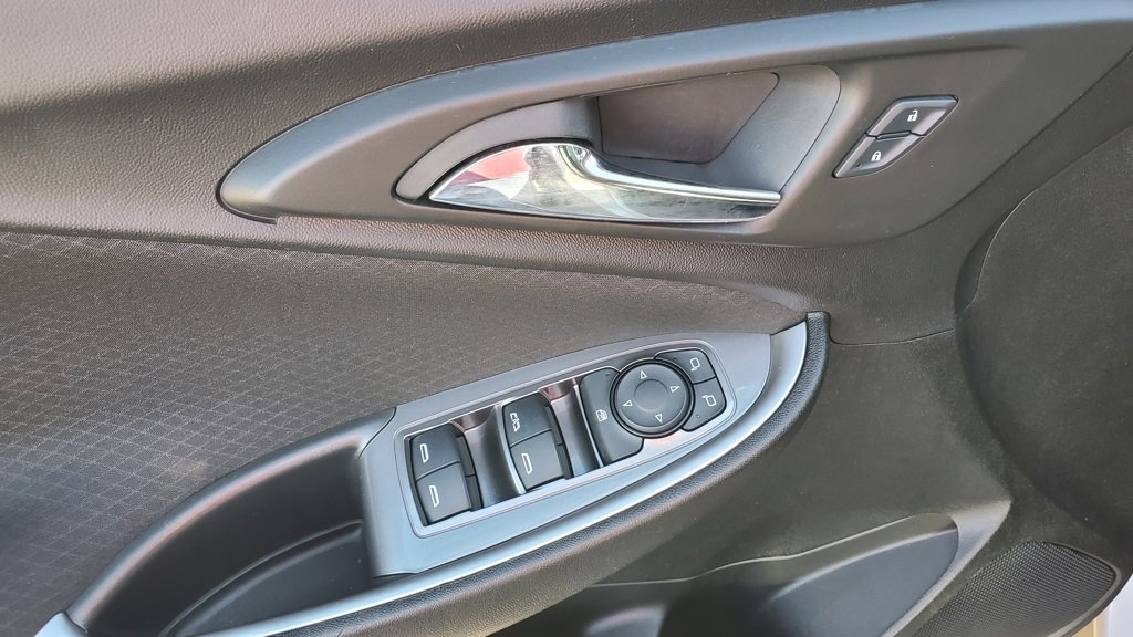 2024 Chevrolet Malibu 1LT photo 11