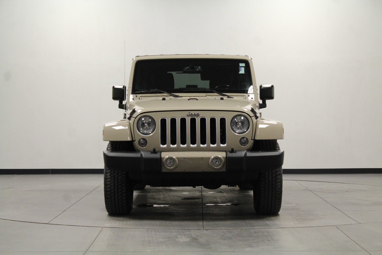 2016 Jeep Wrangler Unlimited Sahara photo 8