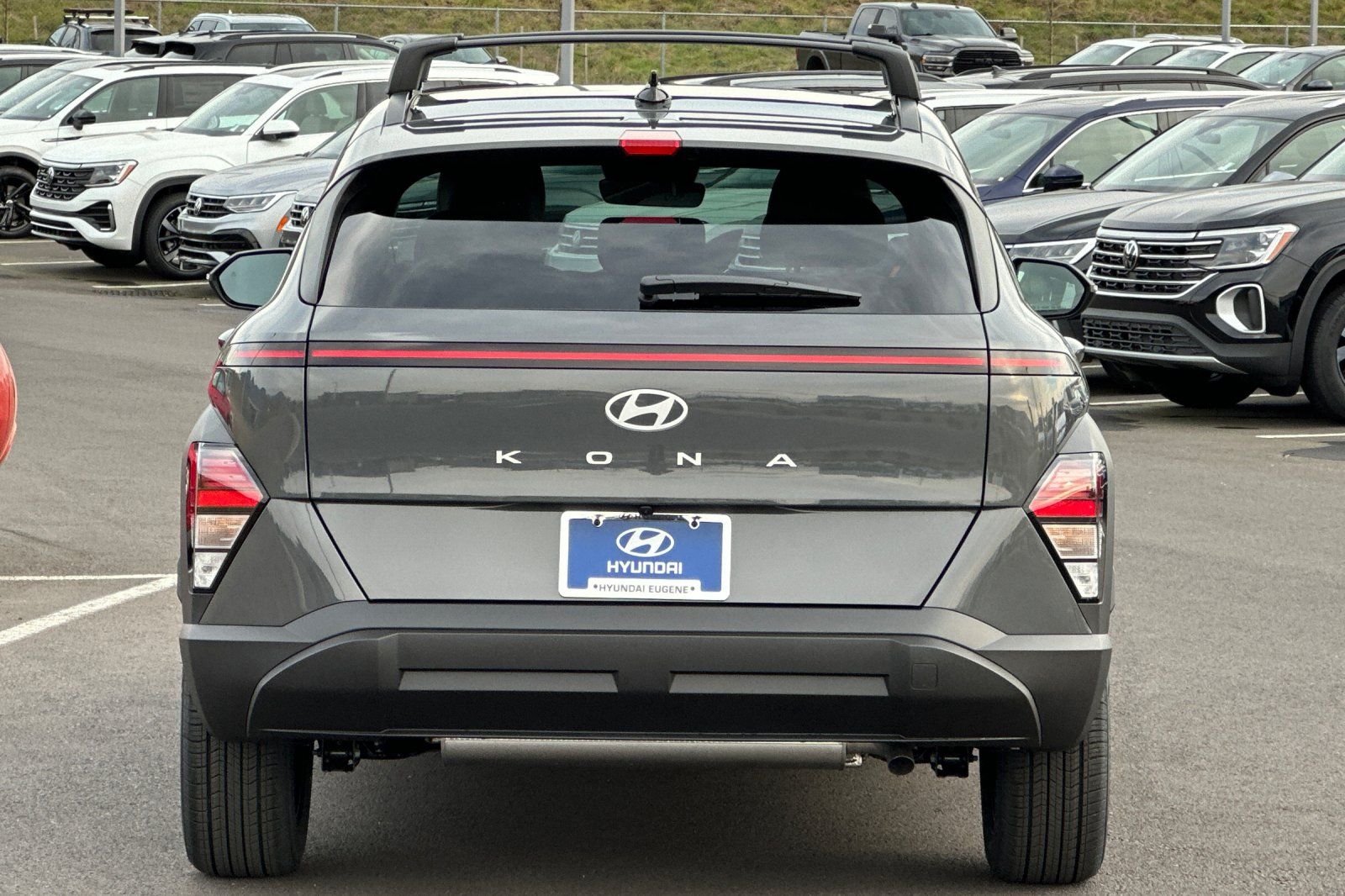 2025 Hyundai Kona SEL photo 3