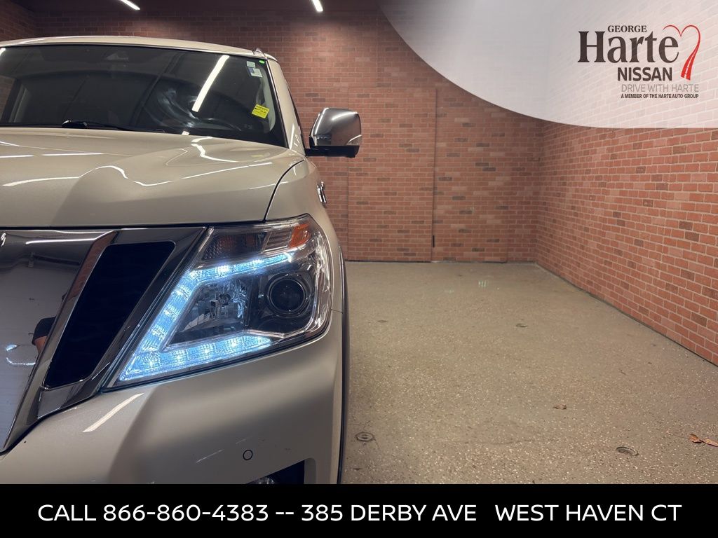 2018 Nissan Armada Platinum photo 33
